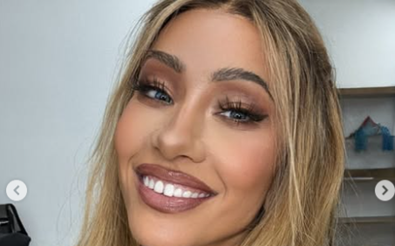 Sabrina Sato surge irreconhecível para novo programa do GNT