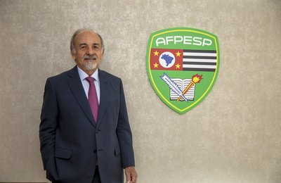 VAR do preconceito não pode deixar impedido quem cuida dos brasileiros