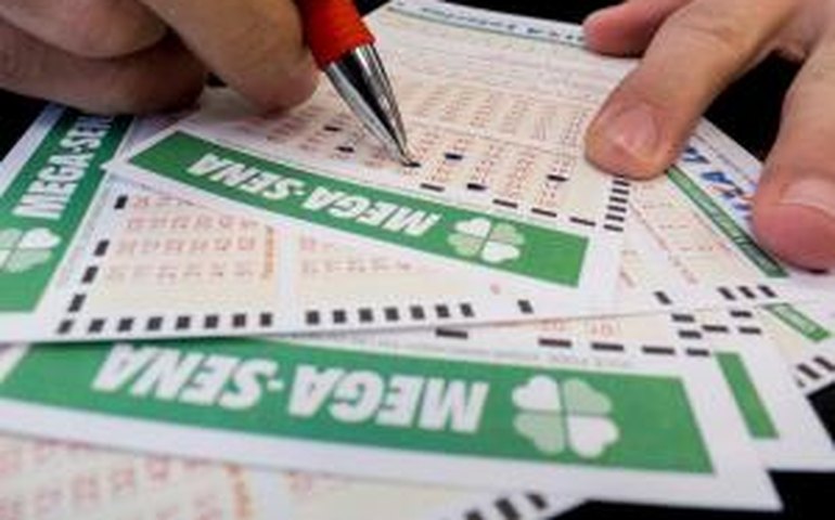 Mega-Sena acumula e próximo prêmio pode chegar a R$ 33 milhões