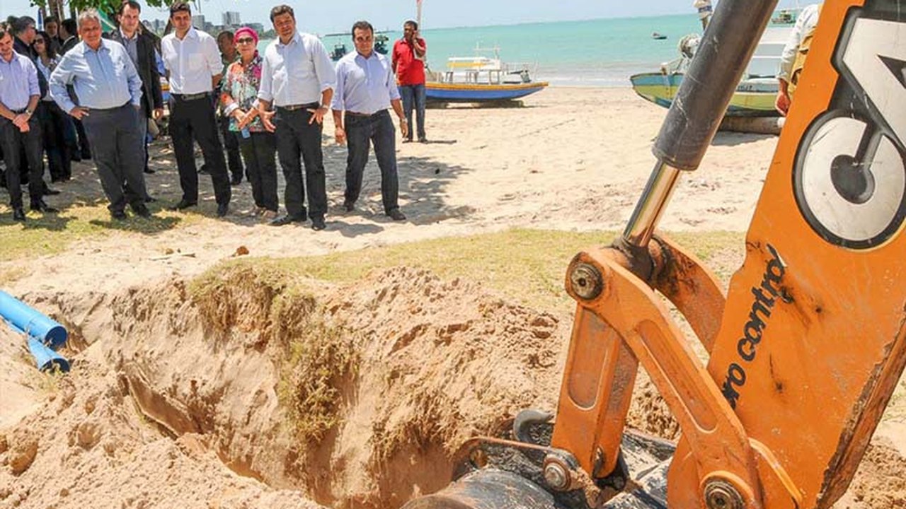Prefeitura inicia obra de drenagem da orla de Maceió