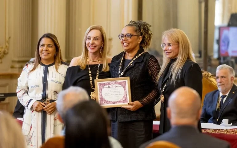 É da Ufal a primeira alagoana a integrar a Academia Brasileira de Odontologia