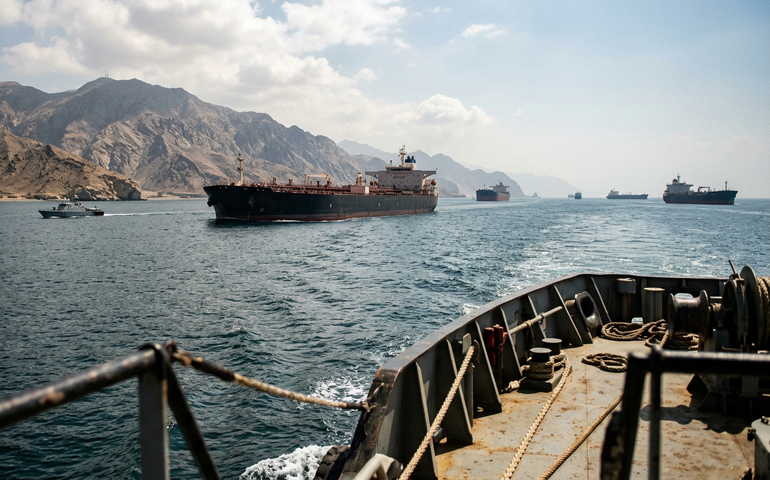 Fechamento de rota no Irã pode reconfigurar comércio global, avalia especialista