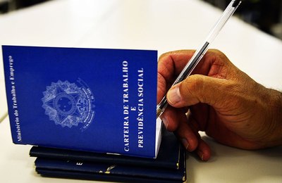 Informativo CNM de Mercado de Trabalho aponta a criação de cerca de 232 mil oportunidades