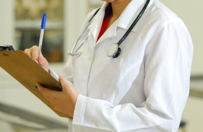 Programa Mais Médicos: prorrogação de contratos beneficia 943 Municípios 