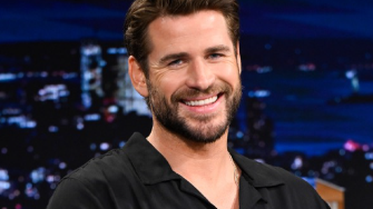 Por que Liam Hemsworth assumiu o papel de Geralt em 'The Witcher'