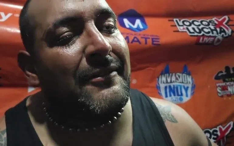 Lutador mexicano 'Mestre do Tempo' morre atropelado a caminho de evento