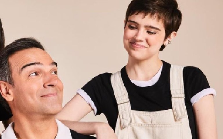 Filha de Tadeu Schmidt largou faculdade após sofrer homofobia: Não me sinto bem-vinda