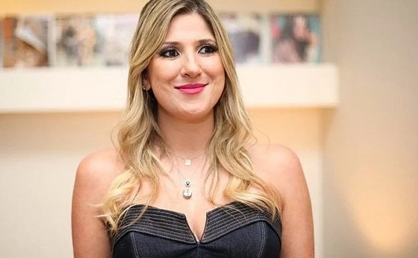 Dani Calabresa faz chá revelação e será mãe de um menino