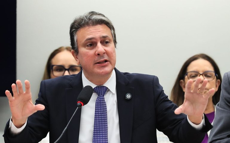 População deve cobrar Câmara sobre PEC da Blindagem, diz ministro