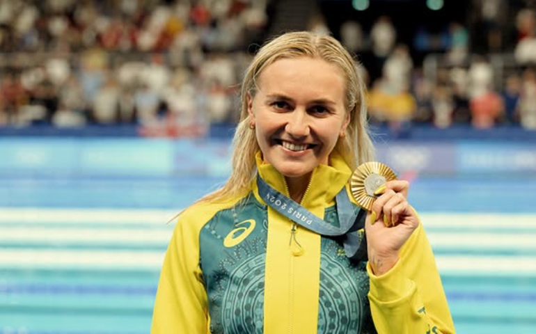 Dona de quatro ouros olímpicos na natação, Ariarne Titmus surpreende ao anunciar aposentadoria aos 25 anos