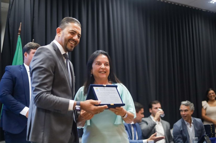 Deputada Fátima Canuto recebe Título de Cidadã Honorária de Marechal Deodoro
