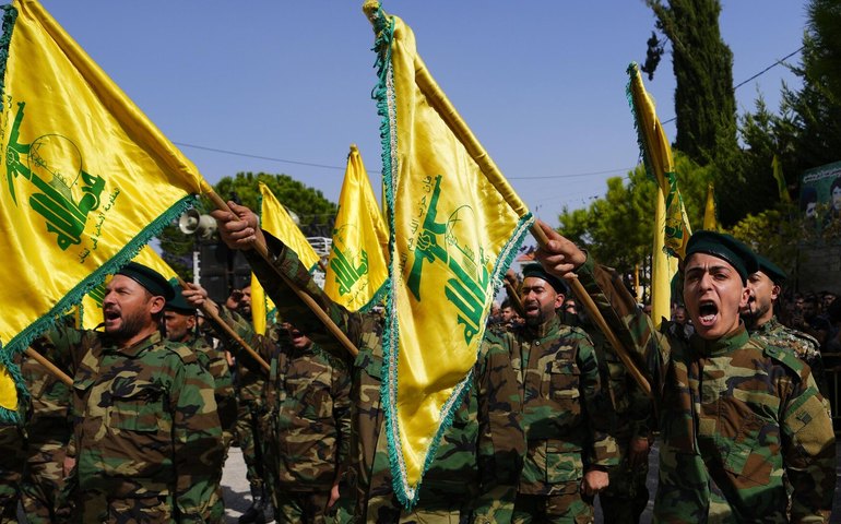 Hezbollah aceita cessar-fogo com Israel, afirma representante