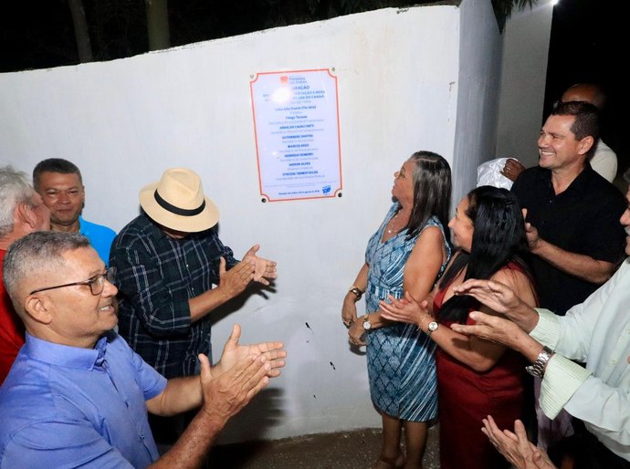 Prefeitura de Palmeira entrega obras de pavimentação e reforça iluminação na comunidade do Canaã