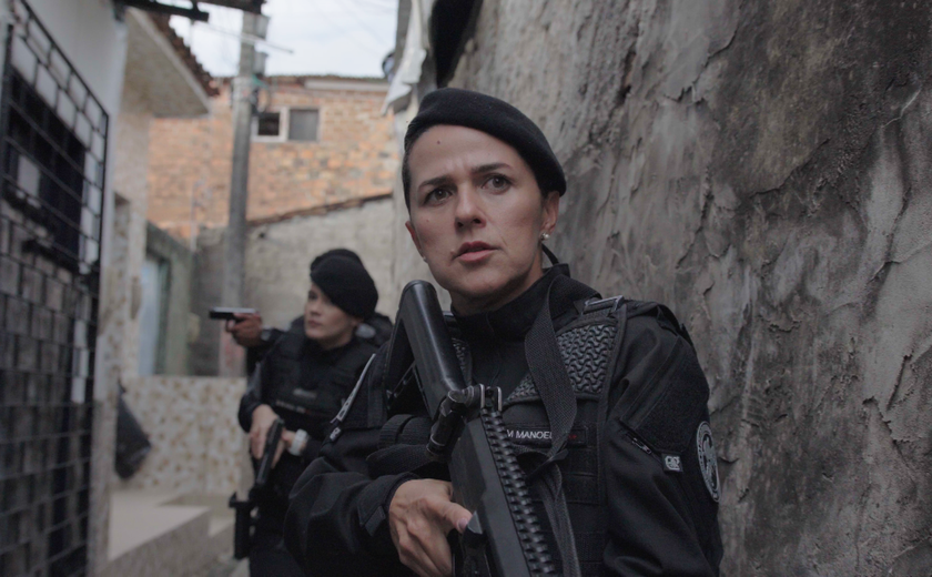 8 de março: policial, mas antes de tudo mulher