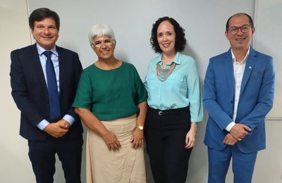 Esmal recebe comissão para renovar credenciamento como instituição de ensino
