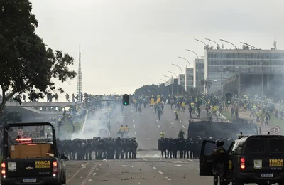 STF responsabilizou 1.190 pessoas por atos antidemocráticos de 2023