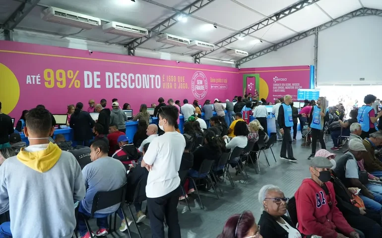 Feirão Serasa Limpa Nome oferece descontos de até 99% e promete tirar milhões de brasileiros do vermelho