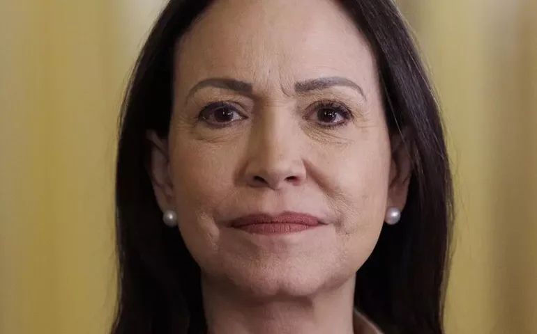 Machado anuncia retorno à Venezuela 'em breve', diz mídia