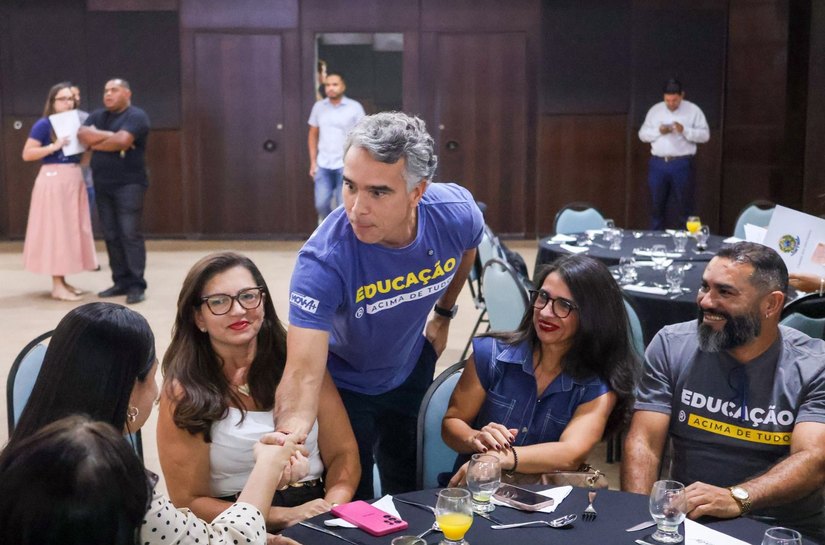 Rafael Brito celebra sanção da isenção do Imposto de Renda e destaca ganhos para os professores