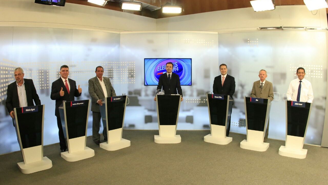Renan Filho sai vitorioso de mais um debate, agora na TV Pajuçara