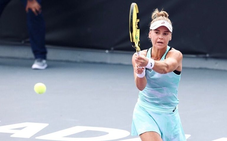 Tenista Laura Pigossi concorre ao premio de revelação da WTA