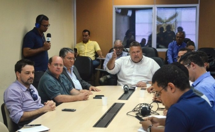 Detalhes da prisão foram repassados à imprensa em coletiva realizada na tarde desta sexta-feira (22), na SSP, em Maceió - Foto: Assessoria