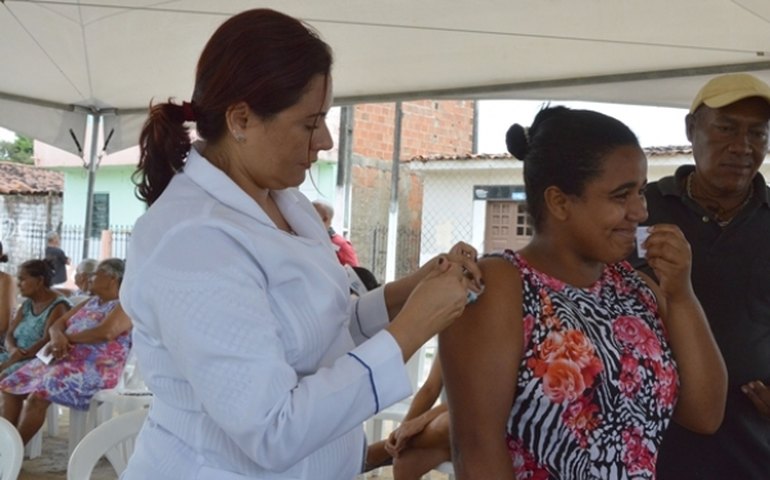 ‘Vida Nova nas Grotas’ leva serviços de saúde para a Chã da Jaqueira