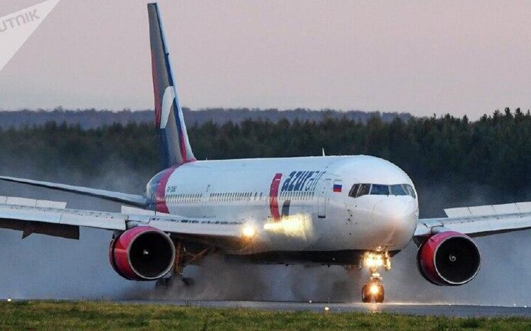 Boeing-757 faz pouso de emergência bem-sucedido na China