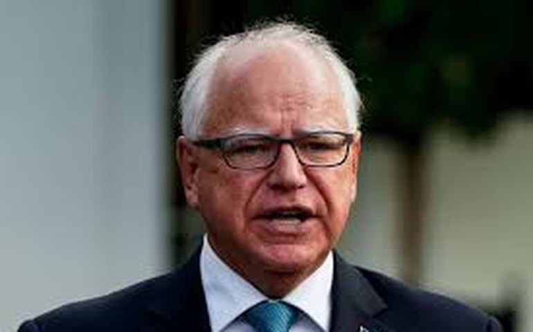 Candidatos a vice nos EUA acertam debate para 1º de outubro; Vance quer outro confronto em 18/9