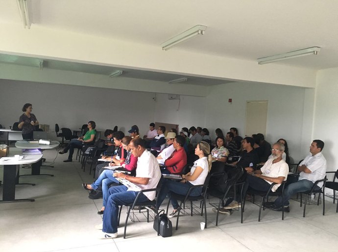 Arapiraca sedia curso de capacitação sobre compostagem de resíduos