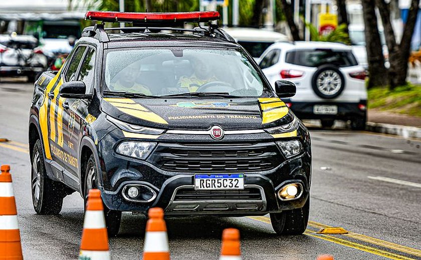 Interdição em Rua Afeta Trânsito em Cruz das Almas