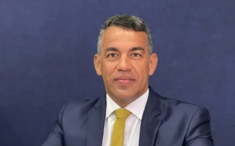 Justiça torna Siderlane Mendonça réu por esquema de R$ 2,8 milhões na Câmara de Maceió