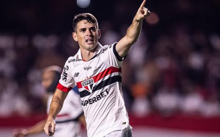 Oscar, do São Paulo, segue internado após diagnóstico de síncope vasovagal