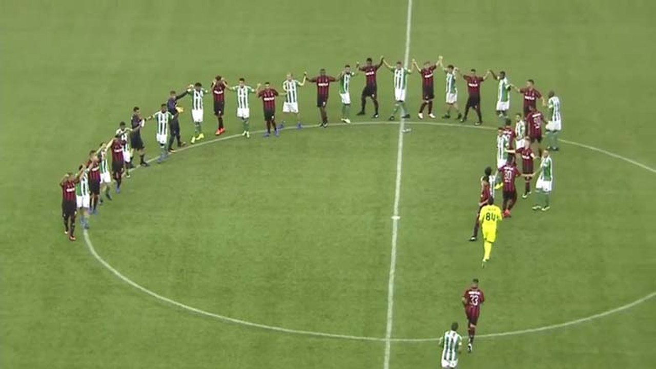 Youtube faz canais de direita ganharem dinheiro espalhando mentiras sobre coronavírus
