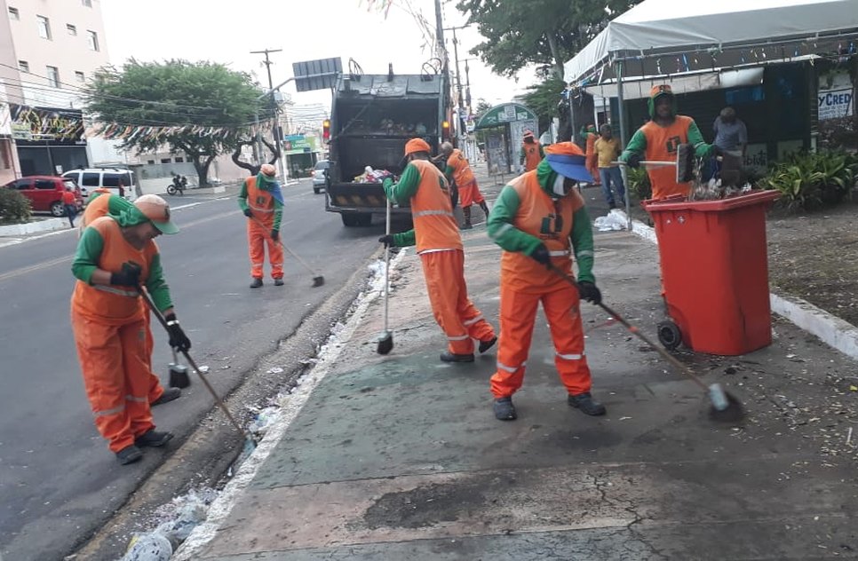 LIMPEZA CARNAVAL ARACAJU / Foto: Ascom/Emsurb