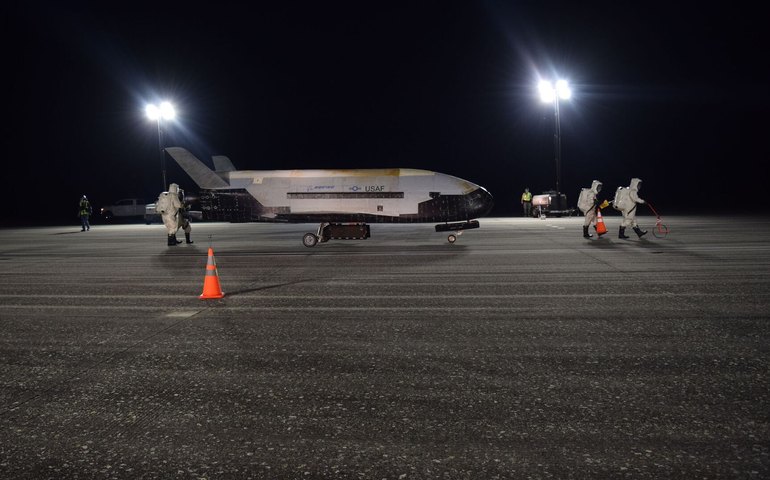 EUA planejam alocar US$ 1 bilhão para testes da espaçonave X-37B, capaz de carregar ogivas nucleares