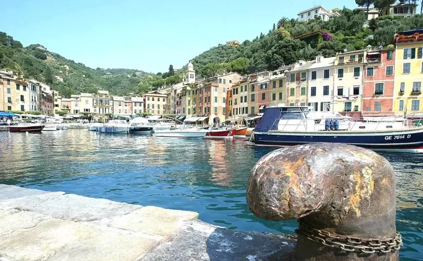 Ladrões se atrapalham e levam relógio falso de turista na Itália