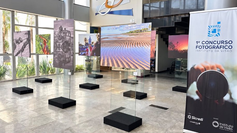 Está aberta ao público a exposição fotográfica “O que os olhos veem, o coração sente”
