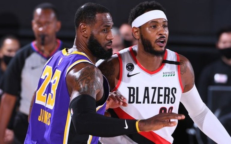 Com 38 pontos de LeBron, Lakers batem os Blazers e viram a série para 2 a 1