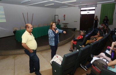 Prefeitura de Marechal capacita profissionais para identificar sintomas da Hanseníase na população 