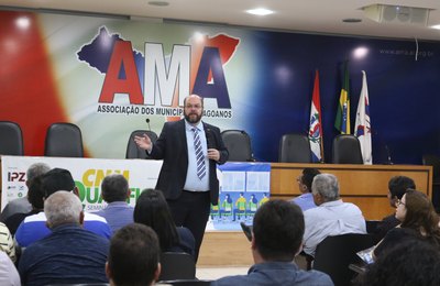 Finanças municipais são temas do CNM Qualifica	