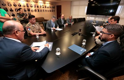 Judiciário e Executivo vão monitorar cumprimento de penas nos regimes aberto e semiaberto