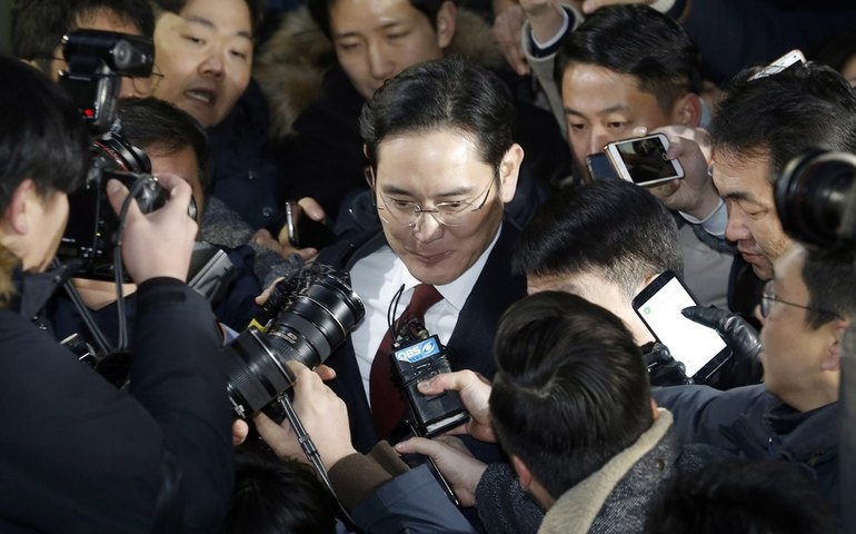 Herdeiro da Samsung é liberado após 22 horas de interrogatório