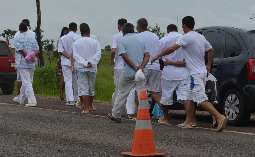 Mutirão carcerário não beneficia presos perigosos, diz conselho