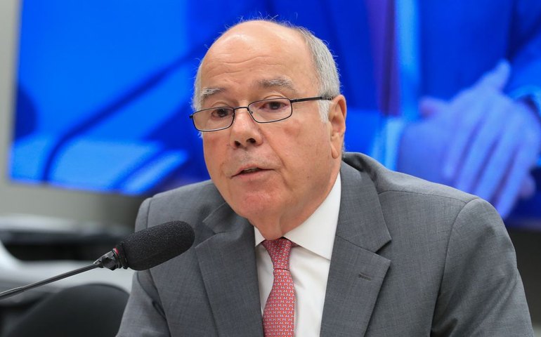 Itamaraty tenta retirada de políticos brasileiros via Jordânia