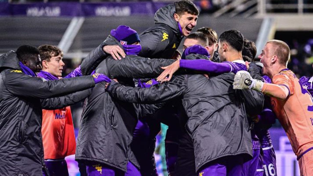 Fiorentina vence Bologna nos pênaltis e garante vaga nas semifinais da Copa da Itália