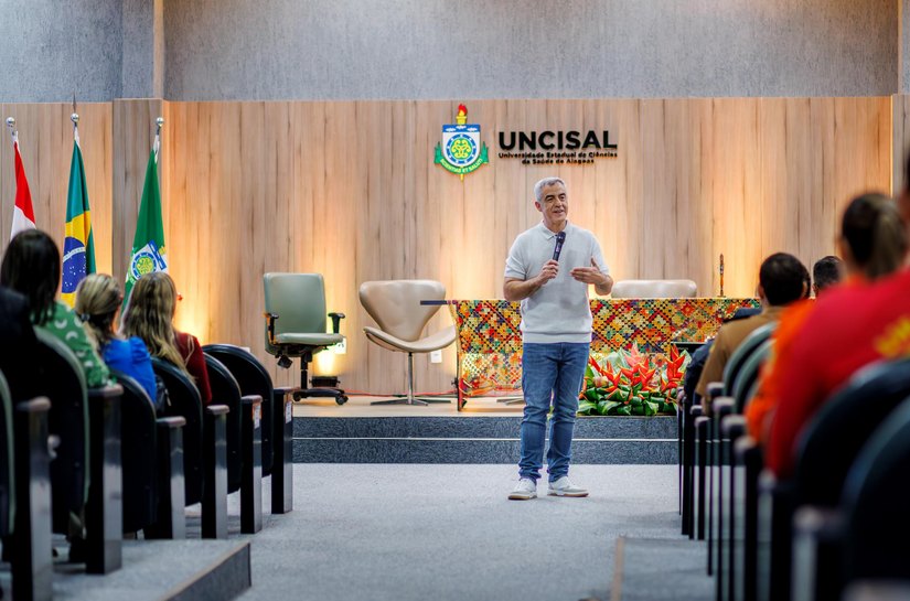 Promovido pelo DEA, Seminário coloca AL no circuito nacional de debates sobre saúde mental e prevenção do suicídio
