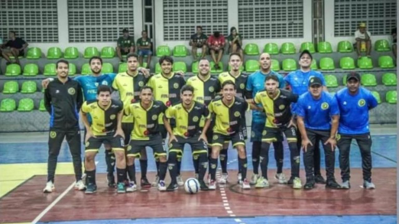 Arapiraca Cascavel lidera o Grupo B do Campeonato Estadual de Futsal
