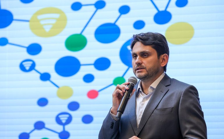 Ampliação da rede de internet 5G permite acesso a 96% da população