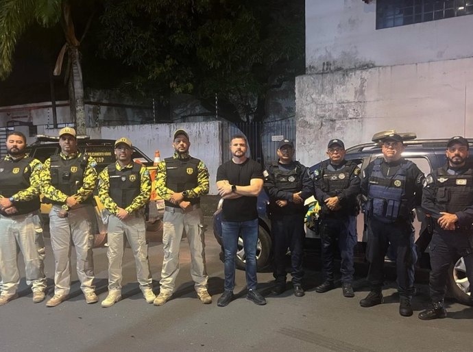 Guarda Municipal e DMTT realizam ação para coibir cobranças abusivas de flanelinhas no São João Massayó